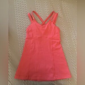 Lululemon work out top